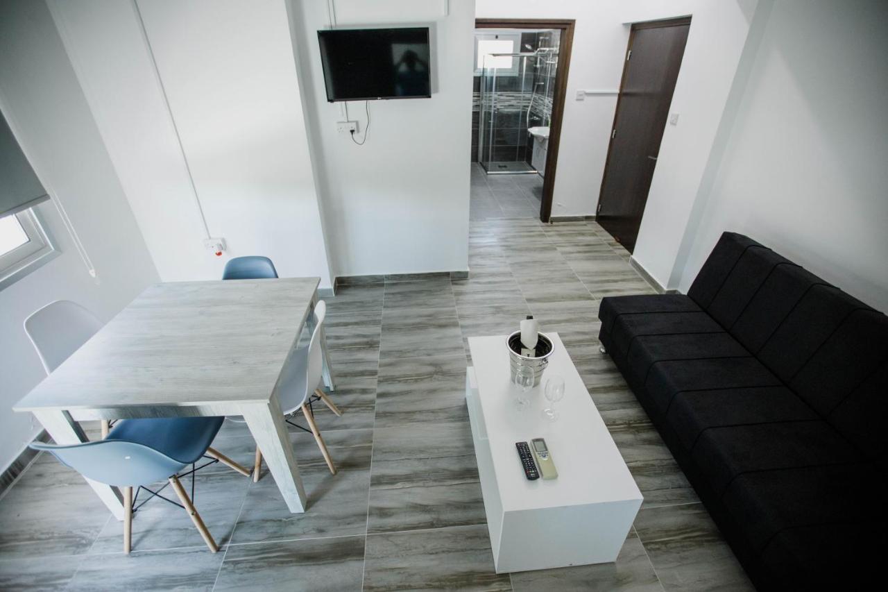 Twins Apartments Kato Pyrgos Buitenkant foto